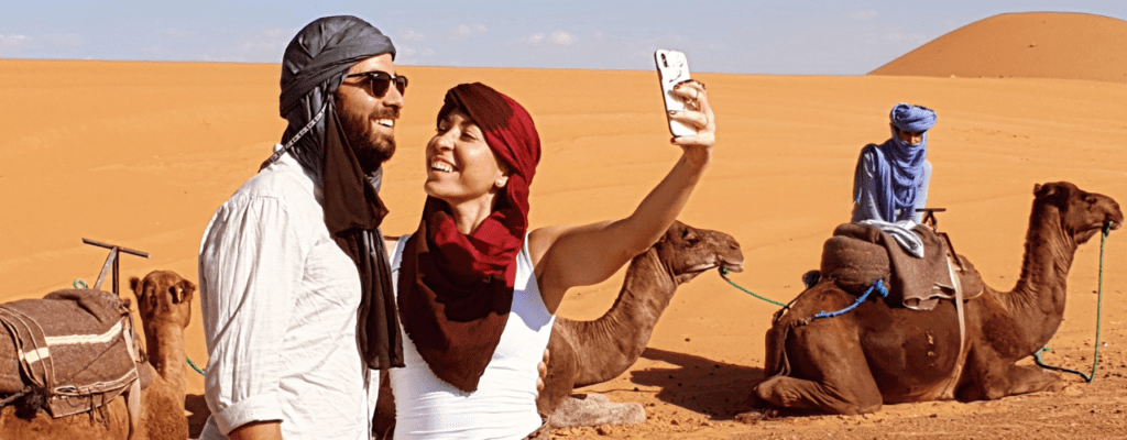 ragazzi nel deserto